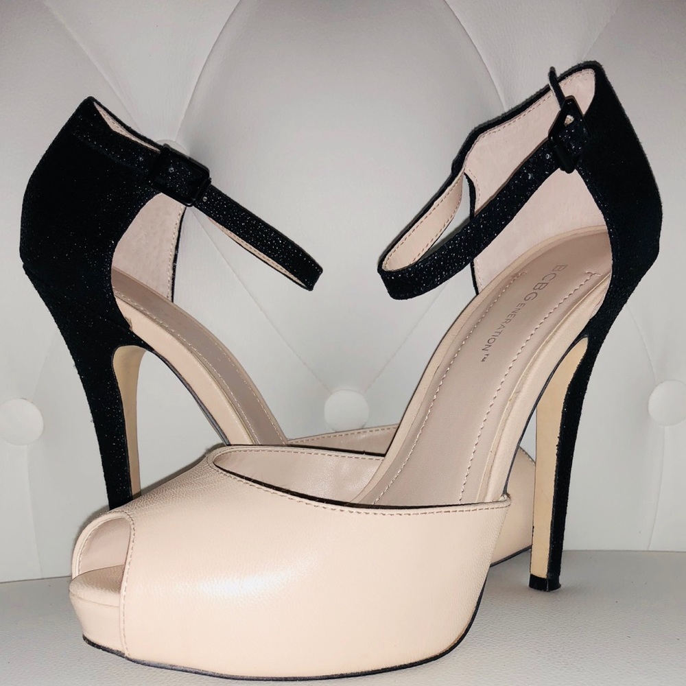 BCBGENERATION BG-LIN PUMPS